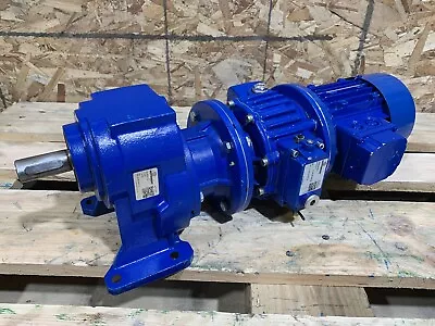 0.25kW 3-Phase AC Electric Motor Straight Gearbox SLOW 20RPM Gear Motor • £175
