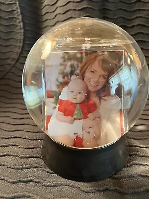 ~New~ Photo Snow Globe ~ Insert Your Own Photo ~Makes A Great Gift! • $10.04