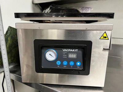 $1099 • Buy VacPak-It VMC32 Chamber Vacuum Packaging Machine