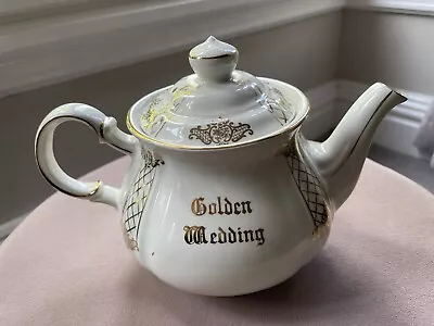 Sadler Vintage Ceramic 2 Pint Teapot Floral Golden Wedding White Gold Ex Cond • £9.99