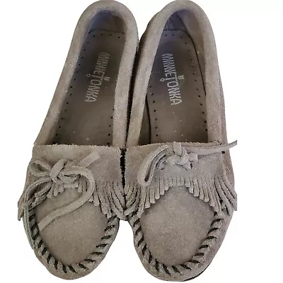 Minnetonka Loafer KILTY Moccasin Slip On Flats Smoky Grey Suede Women’s Size 5 • $20.02