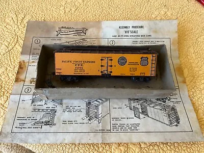 Athearn HO Pacific Fruit Express Wood & Metal 40’ Boxcar Vintage • $10