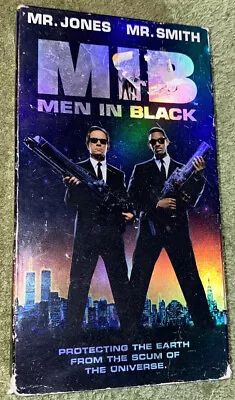  MEN IN BLACK  VHS Late-90s Comedy Will Smith Tommy Lee Jones Sci Fi  • $5.97