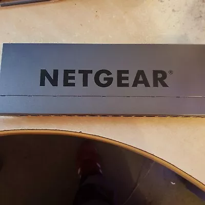 NETGEAR GS116PP PoE Switch 16 Port Gigabit Ethernet Unmanaged Network Switch • £120