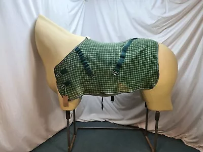 £7.99 • Buy Used 4'0 Waffle Horse Rug #C857