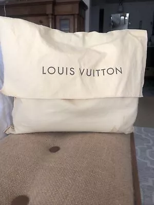 Authentic Louis Vuitton Galliera PM Handbag • $600