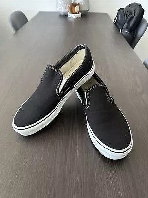 WORN ONCE - Vans Classic Slipon - Black And White • $80