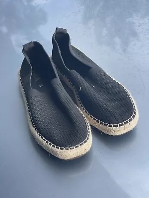 $20 • Buy Zara Linen Shoes For Men Size 7.5 Black