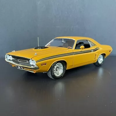 1/18 ACME 1971 Dodge Challenger R/T HEMI Butterscotch Orange MINT • $109