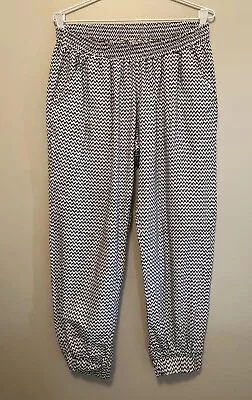 Zulu & Zephyr Casual Pant Sz 12 Medium Black White Zigzag • $30