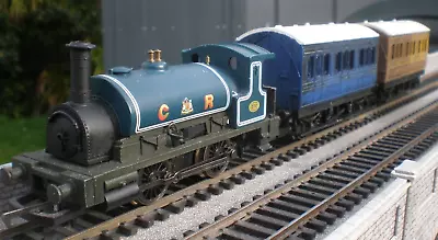 Hornby R057 OO C-R Caledonian Blue 270  0-4-0ST +two Scrap Coaches • £21.99