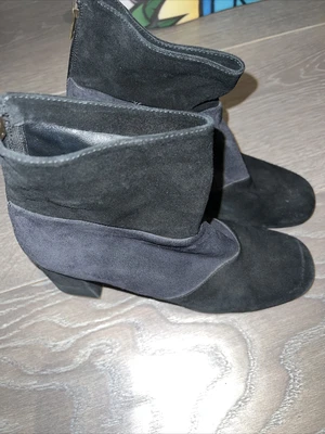 £30 • Buy See By Chloe Boots Size 41