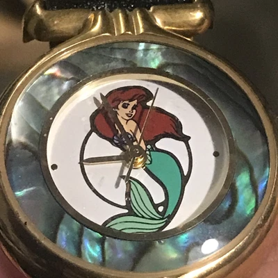 $55.75 • Buy Vintage Walt Disney Little Mermaid Leather Ban Watch 2226/5000