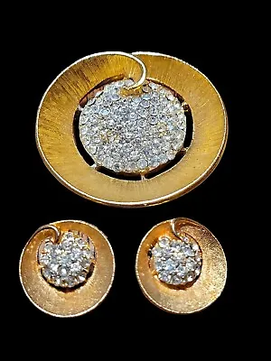 Vintage BSK Signed Brooch Earrings Set Gold Tone Rhinestones Unique! • $29.95