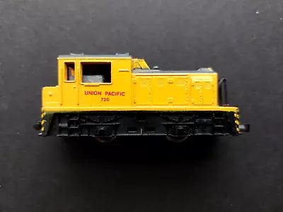 Union Pacific Railroad 720 N Scale Locomotive Lima Italy #8642 Plymouth Mdt Up • $49.95