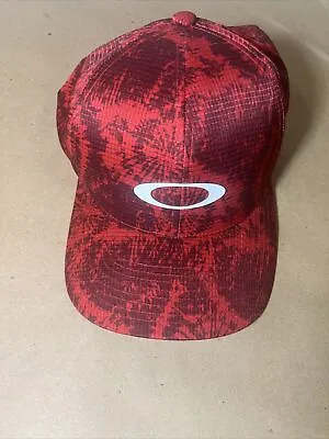 Oakley Red Custom Fit Adjustable Baseball Hat Cap • $13.20