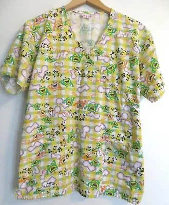 Delta Nurse Scrub Uniform Top Womens Medium? Yellow Green Singing Frogs Check  • $12