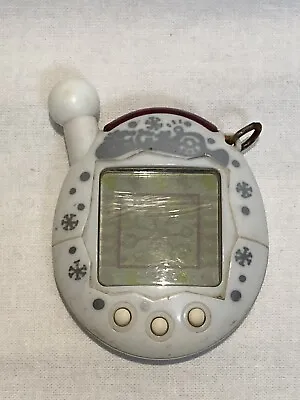 Tamagotchi Connection V4 White Snow Flake - Japan Import - Entama Guts By TMGC • £54