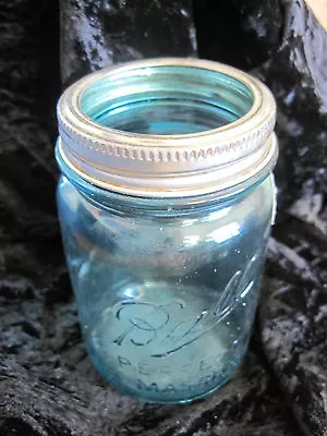 Ball Blue Canning Jar Pint Perfect Mason Antique Vintage • $14.97