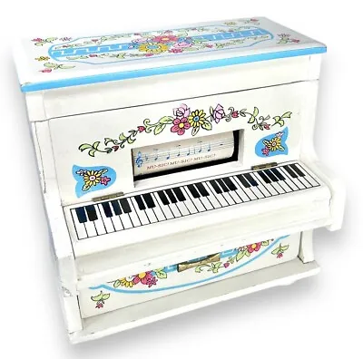 1967 Player Piano Children's Jewelry Box Wind-Up Plays Song  Music Music Music!  • $21.21