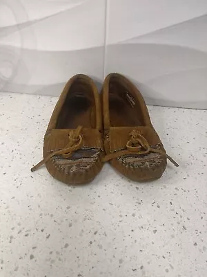 Minnetonka El Paso II Brown Suede Embroidered Women's Size 6 Moccasins • $18