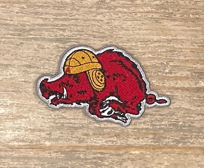 $15.95 • Buy Retro University Of Arkansas Razorbacks Mascot Patch