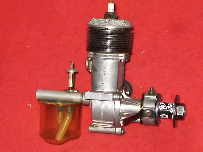 # EX VINTAGE 1948 KIT PIERCE 29 GAS SPARK IGNITION MODEL AIRPLANE ENGINE WTANK • $14.95