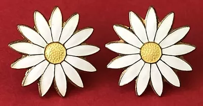 Vintage Aksel Holmsen Norway Sterling Silver White Enamel Daisy Flower Earrings • $49.99