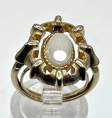 Vintage Avon Lights & Shadows Reversible Goldtone Ring 1975 Sz5 • $18.95