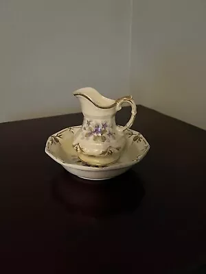 Vintage Hand Painted Violets Miniture Pitcher And Bowl Enesco Japan • $16.20