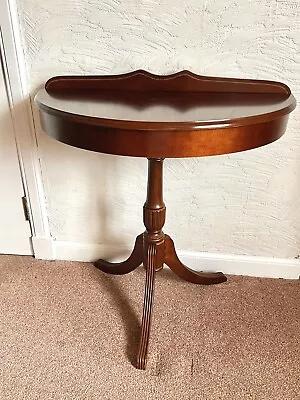 Half Moon Reproduction Side Table • £45
