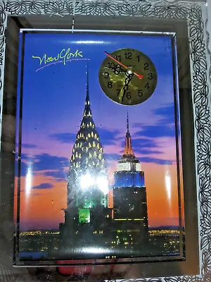 Vintage New York City Table Clock Twin Towers Lighted Motion With Stand/ READ • $10.99