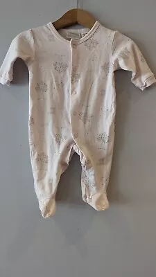 Marquise Pink Romper Size 000 0-3 Months VGUC • $5.90