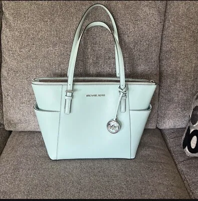 Michael Kors • $80