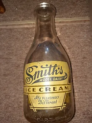 Vintage Hamburg PA Milk Bottle Quart 1945 World War II Smith's Dairy Berks Co • $200