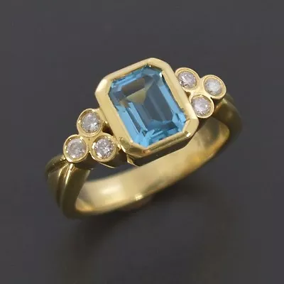 18ct Yellow Gold Ring With Emerald Cut Blue Natural Topaz And Diamonds Not Scrap • £632.28