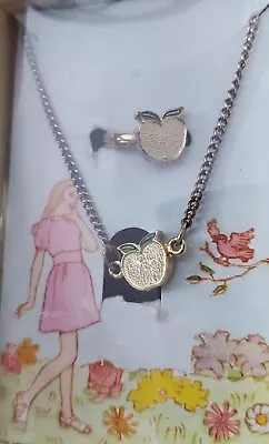 $19.99 • Buy Vintage Small Child's Jewelry Set Apple Adjustable Ring Necklace Goldtone In Box