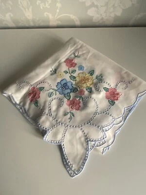 $25.68 • Buy Antique Vintage Embroidered / Applique Floral With Lace Tablecloth