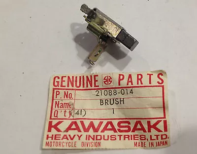 Complete Brush - Brush - Kawasaki H1 KH500 NOS: 21088-14 • £30.26