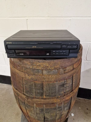 £18.95 • Buy Hifi Seperate Aiwa Dx-z9100m  3 Cd Player Changer  - Spares Or Repairs