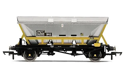 Hornby R60066 HFA Hopper BR Coal Sector - Era 8 • £27.74