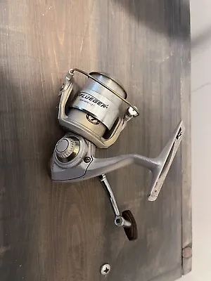 Pflueger Trion GX-7 4730GX Spinning Fishing Reel 7 Ball Bearing 5:2:1 Gear Ratio • $15