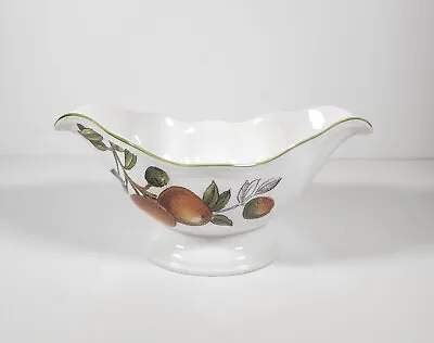 Villeroy & Boch Cascara Gravy Boat White Fruits Design Fine China • $100