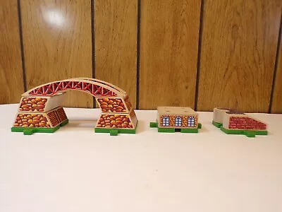 Melissa And Doug Puzzle World Wooden Archway / Building Pieces Toy Part Lot • $4