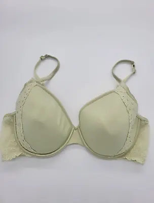 Victoria's Secret Yellow Full Coverage Adjustable Straps Underwire Bra Size 38DD • $13.50