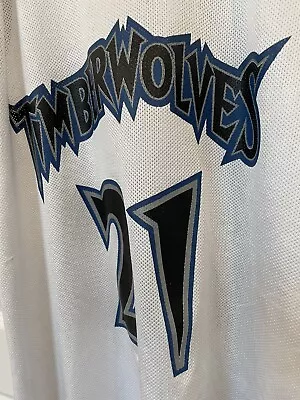 Vintage KEVIN GARNETT MINNESOTA TIMBERWOLVES WOLVES Champion Jersey 44 • $45