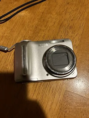 Kodak EasyShare C875 8.0MP Digital Camera - Silver Untested Pre Owned. • $47