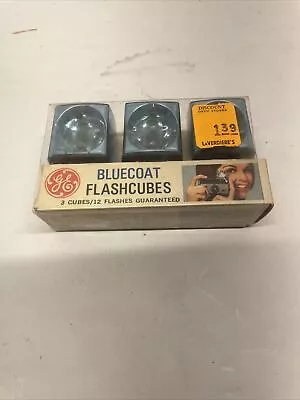 Vintage Blue Coat Blue Dot Flash Cubes GE Sylvania Camera Photography • $10.99