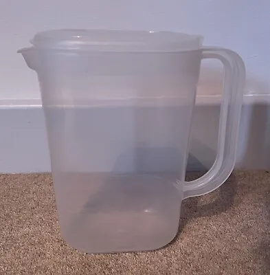 Whitefurze Fridge Jug 1.5L Milk Jug Orange Juice Jug Water Jug - With Lid • £5