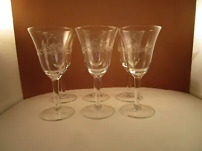 Vintage Cut Leaves & Flowers Set Of 6 Wine Glasses • $49.99